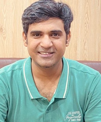 Mr. Tushar, RJ, Red FM